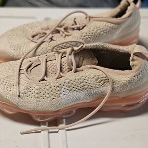 Nike Women's Cream Knit Sneakers